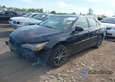 2017 Toyota Camry Xse z USA, uszkodzony, nr VIN 4T1BF1FK3HU696908